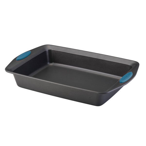 9-Inch x 13-Inch Nonstick Rectangle Roasting & Cake Pan - Image 3