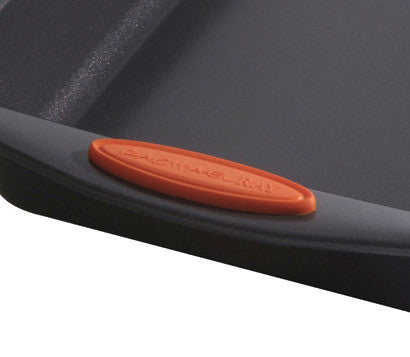 9-Inch x 13-Inch Nonstick Rectangle Roasting & Cake Pan - Image 9