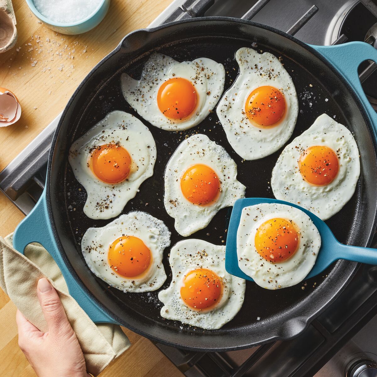 14-Inch NITRO Cast Iron Skillet - Image 10